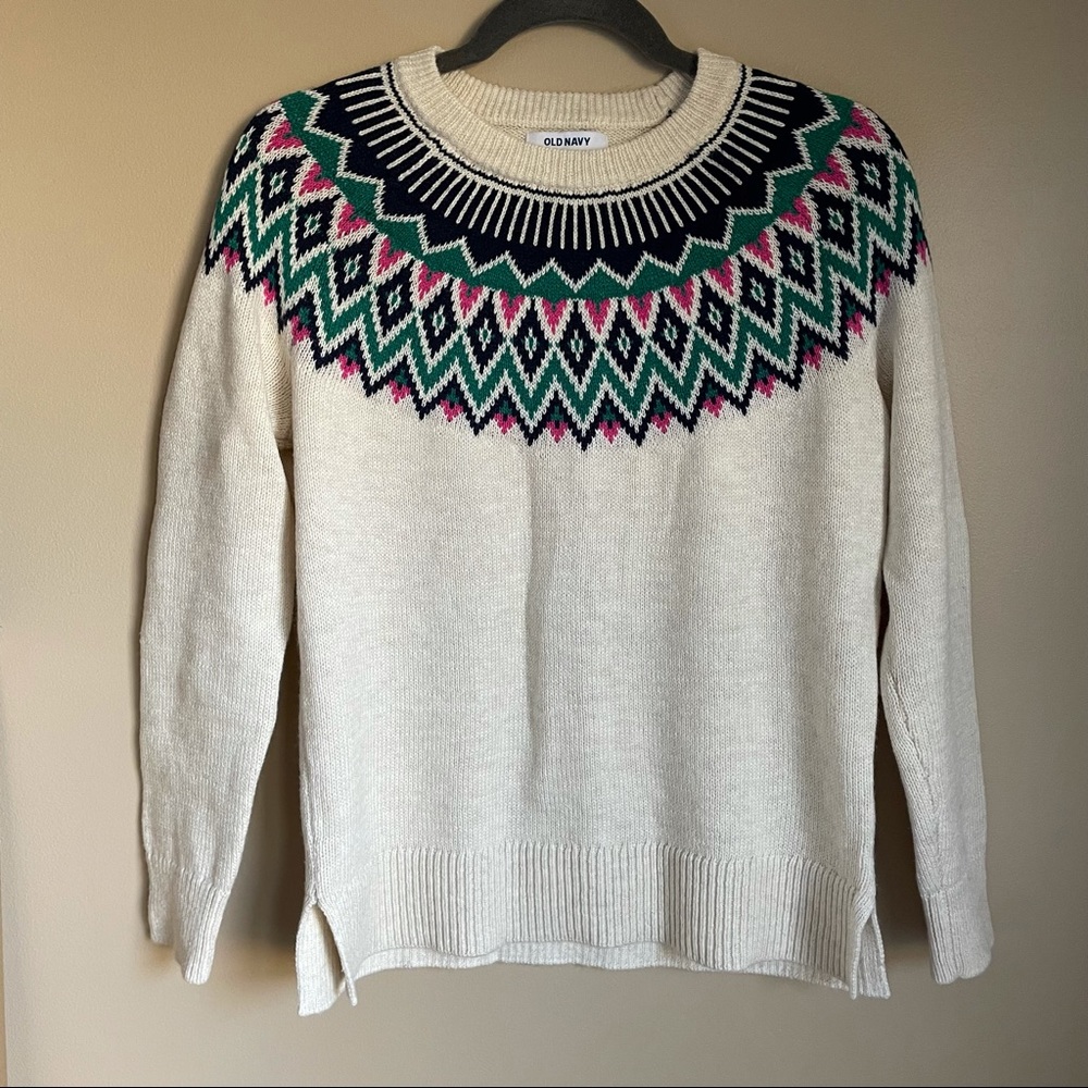 Old Navy Sweater